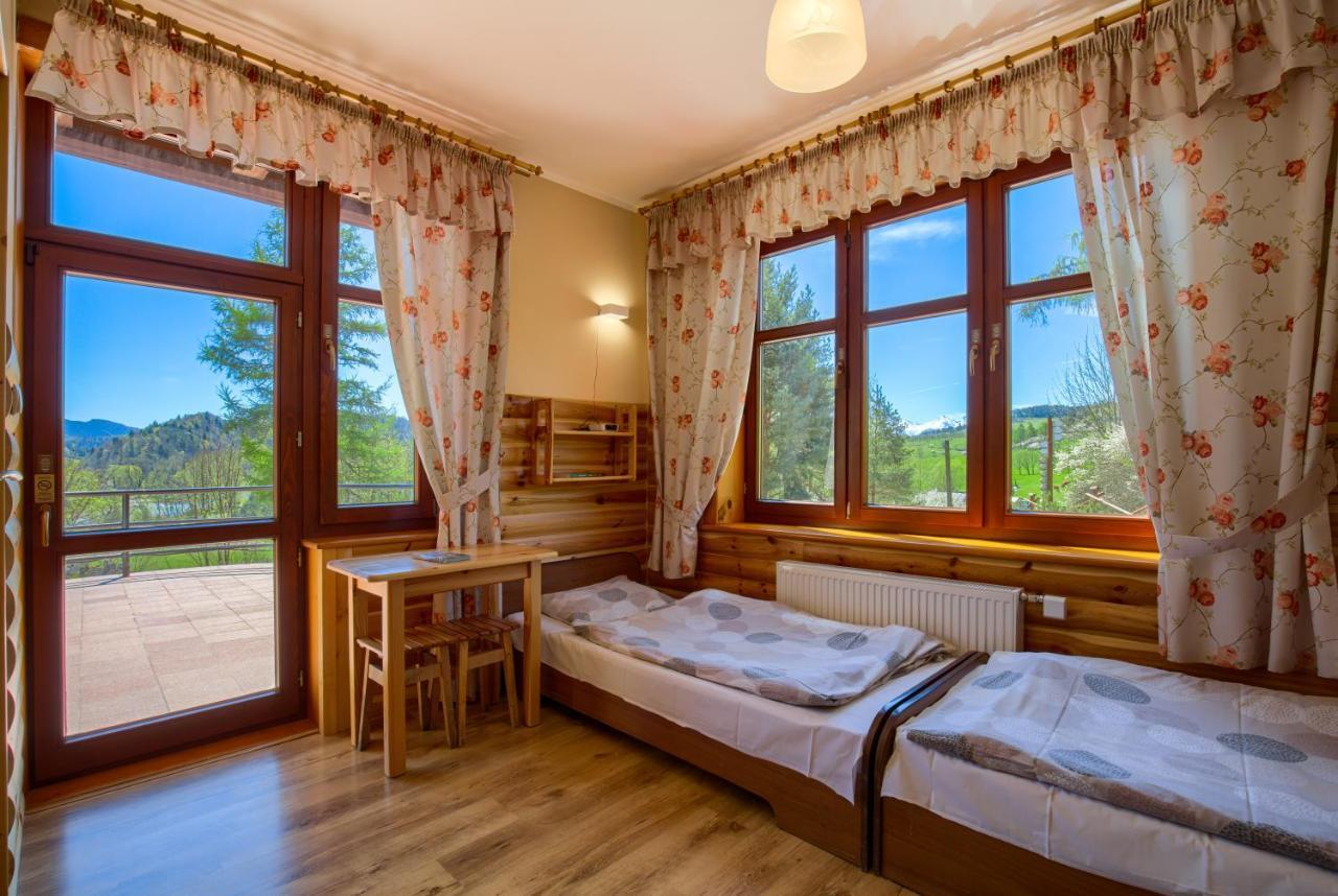 Bed and Breakfast Schronisko Pttk Trzy Korony Сромовце-Нижне Экстерьер фото