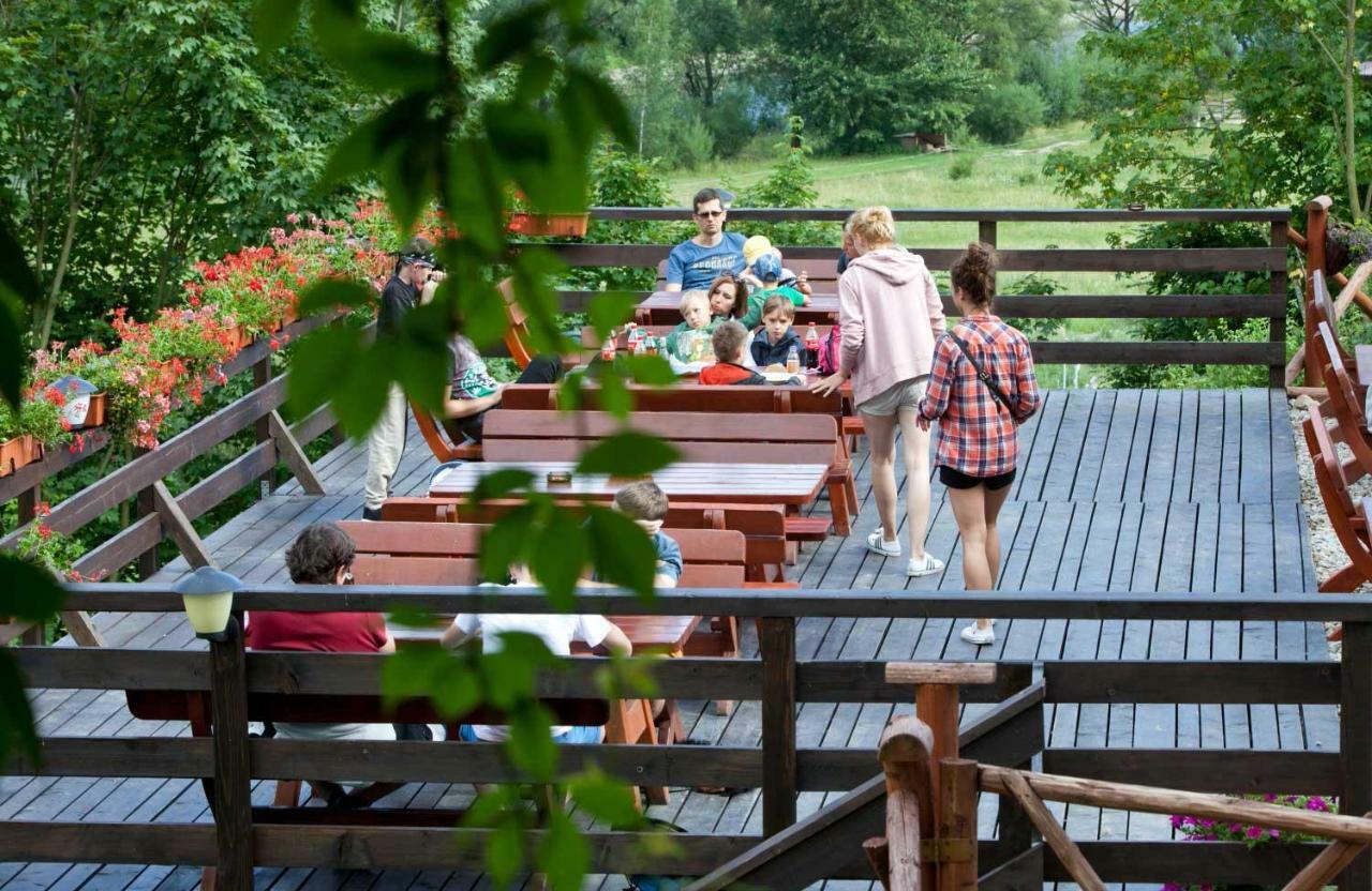 Bed and Breakfast Schronisko Pttk Trzy Korony Сромовце-Нижне Экстерьер фото